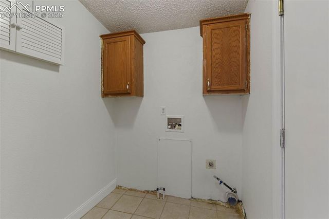 4006 Gray Fox Heights, Colorado Springs, CO 80922