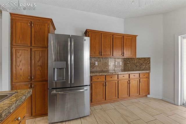 4006 Gray Fox Heights, Colorado Springs, CO 80922