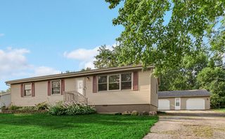 352 Marian Drive, Valparaiso, IN 46385