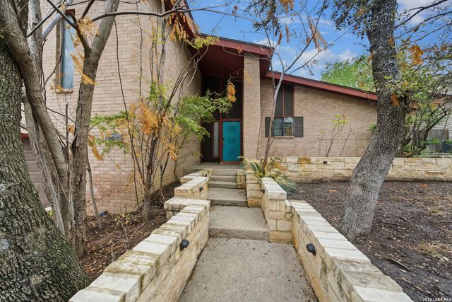 3511 Hunters Circle St, San Antonio, TX 78230