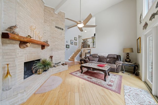 3511 Hunters Circle St, San Antonio, TX 78230