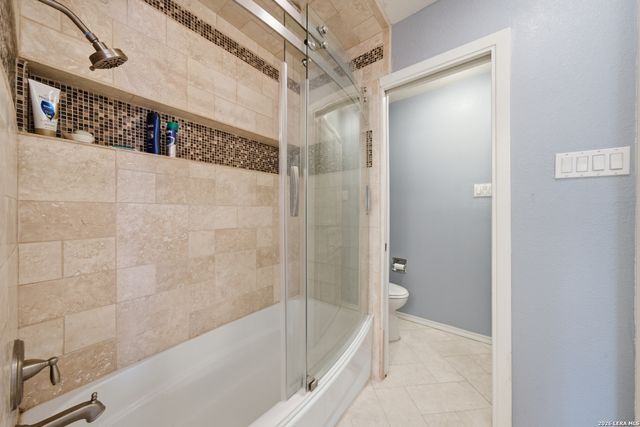 3511 Hunters Circle St, San Antonio, TX 78230