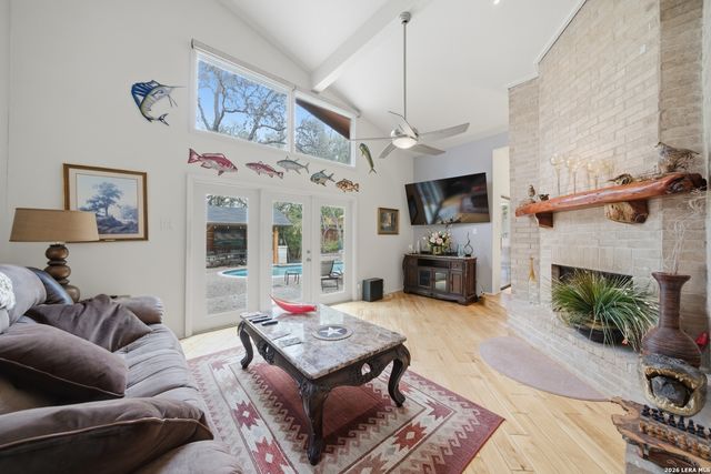 3511 Hunters Circle St, San Antonio, TX 78230