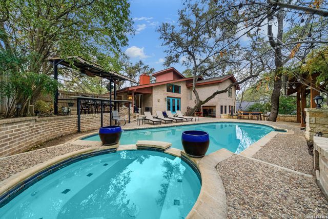 3511 Hunters Circle St, San Antonio, TX 78230