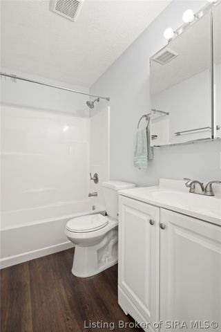3102 Beacon Drive, New Albany, IN 47150