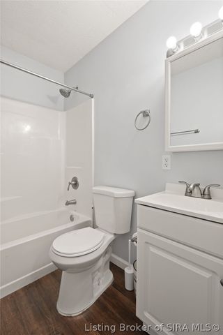 3102 Beacon Drive, New Albany, IN 47150