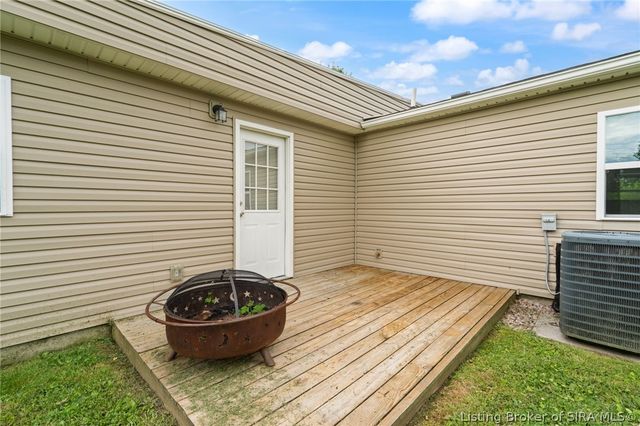 3102 Beacon Drive, New Albany, IN 47150