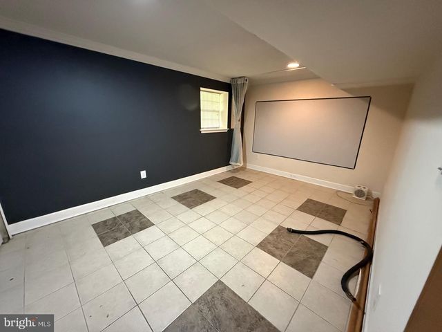 9205 KRISTY DR, Manassas Park, VA 20111