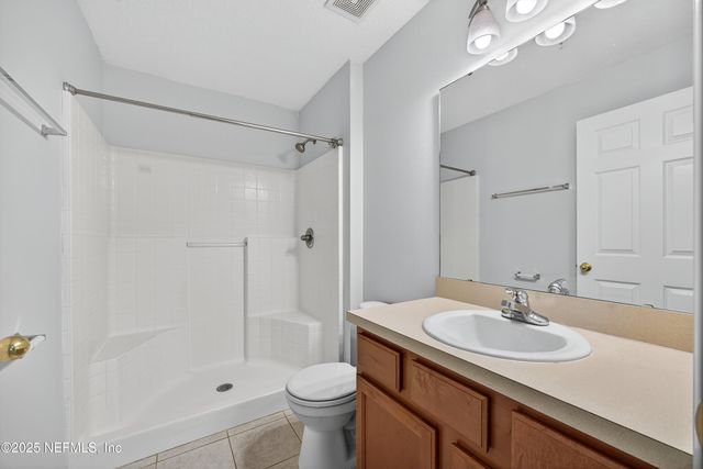 7067 DEER LODGE Circle 105, Jacksonville, FL 32256