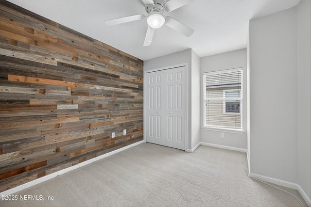 7067 DEER LODGE Circle 105, Jacksonville, FL 32256