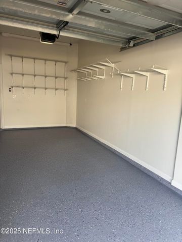 7067 DEER LODGE Circle 105, Jacksonville, FL 32256