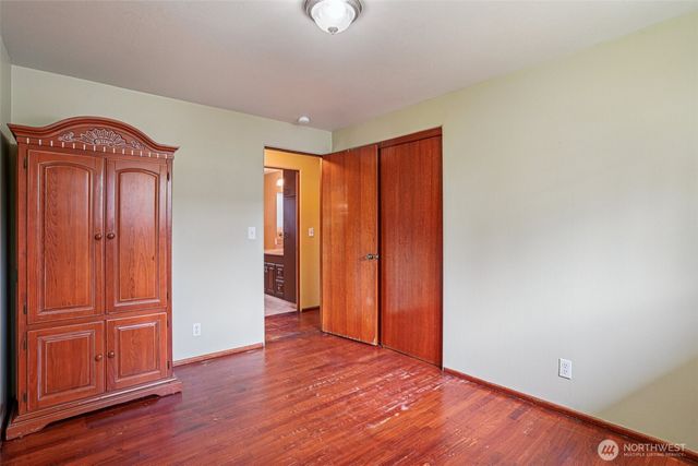 8326 Tucka Way Drive SW, Lakewood, WA 98499