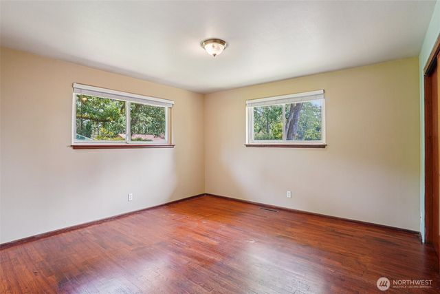 8326 Tucka Way Drive SW, Lakewood, WA 98499