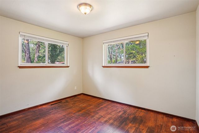 8326 Tucka Way Drive SW, Lakewood, WA 98499
