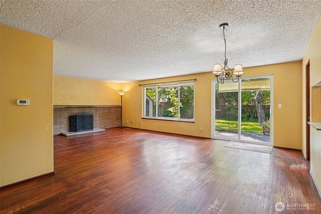 8326 Tucka Way Drive SW, Lakewood, WA 98499