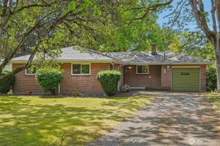 8326 Tucka Way Drive SW, Lakewood, WA 98499