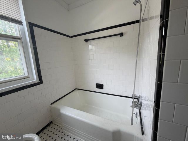 1201 COOKS LN, Baltimore, MD 21229