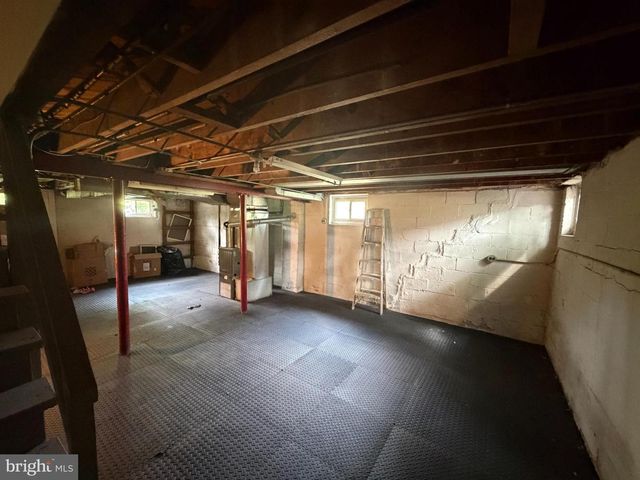 1201 COOKS LN, Baltimore, MD 21229
