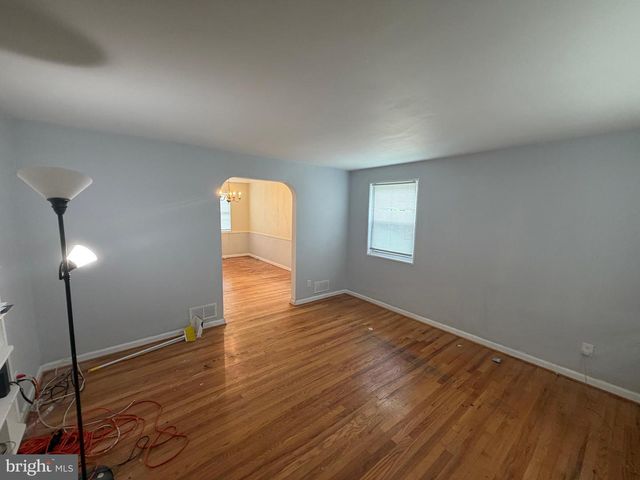 1201 COOKS LN, Baltimore, MD 21229