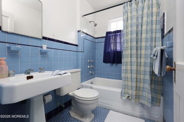 457 Branch Avenue, Little Silver, NJ 07739