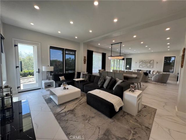 27190 S Ridge, Mission Viejo, CA 92692