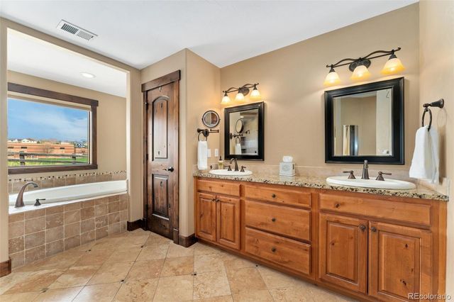 3048 Starling Court, Castle Rock, CO 80109