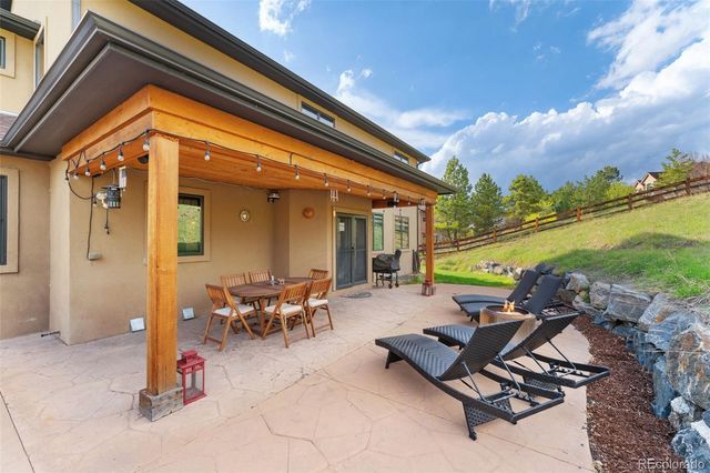 3048 Starling Court, Castle Rock, CO 80109