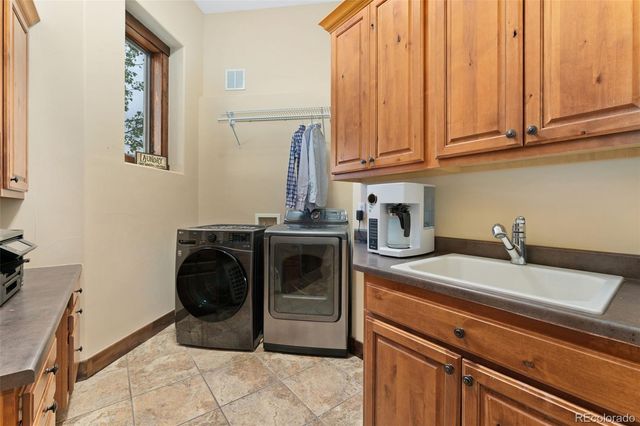 3048 Starling Court, Castle Rock, CO 80109