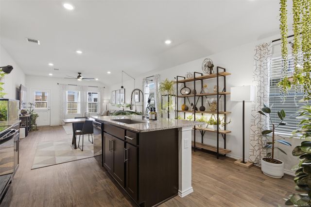 14016 Ballast DR, Elgin, TX 78621
