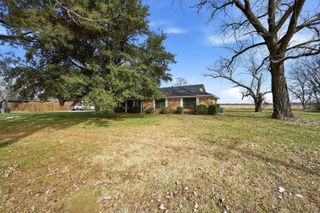 27161 State Highway 56, Whitesboro, TX 76273
