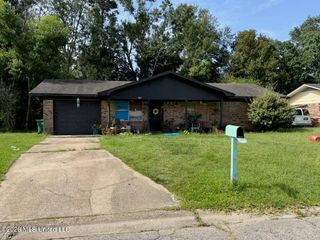 1009 Shirley Drive, Gulfport, MS 39503
