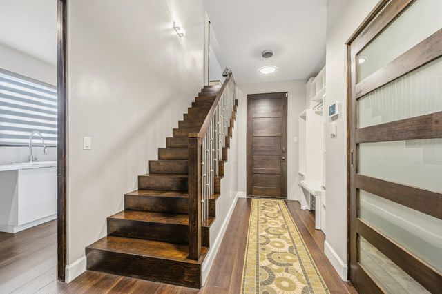 5 W Shady Lane D, Houston, TX 77063