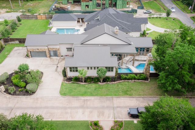 5 W Shady Lane D, Houston, TX 77063