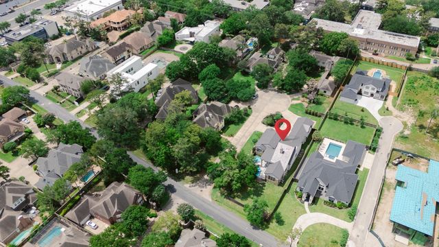 5 W Shady Lane D, Houston, TX 77063