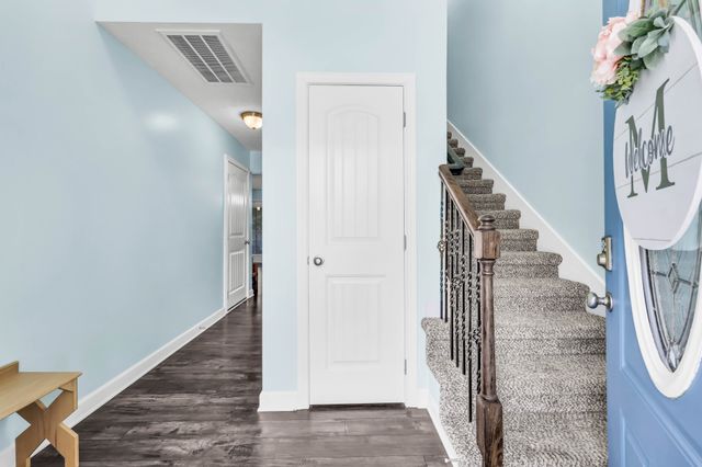 3735 Windmill Dr, Clarksville, TN 37040