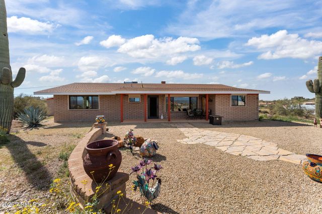 1605 S Corral Drive, Wickenburg, AZ 85390