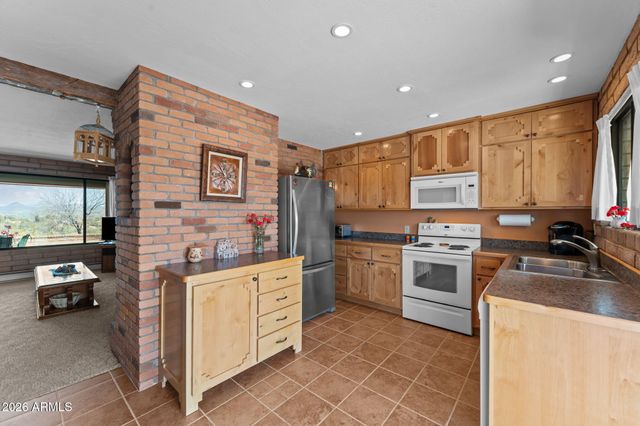 1605 S Corral Drive, Wickenburg, AZ 85390