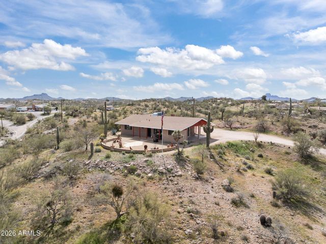 1605 S Corral Drive, Wickenburg, AZ 85390