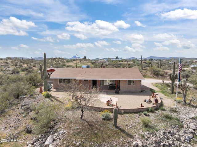 1605 S Corral Drive, Wickenburg, AZ 85390