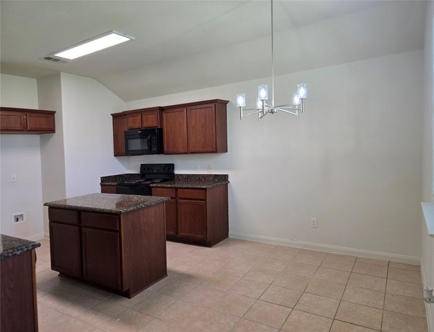 216 Meadow Ridge Drive, Anna, TX 75409