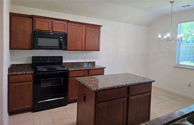 216 Meadow Ridge Drive, Anna, TX 75409