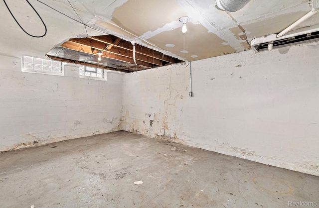 20415-20419 Moross Road, Detroit, MI 48224