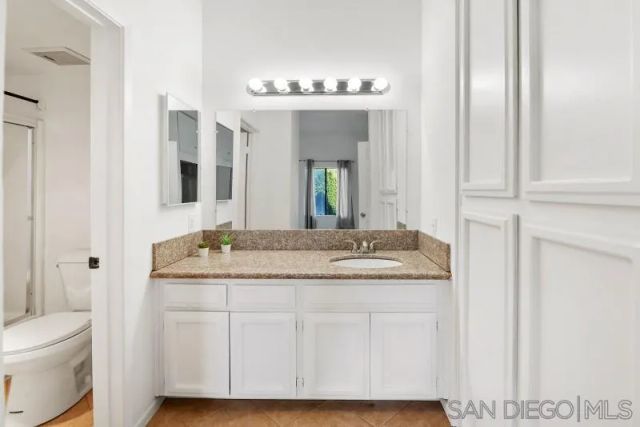 5170 Clairemont Blvd 9, San Diego, CA 92117
