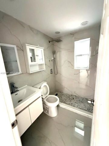 760 SE 7th Avenue 760, Hialeah, FL 33010