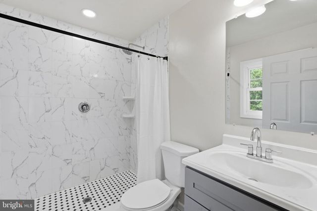 9375 WESTFIELD DR, White Plains, MD 20695