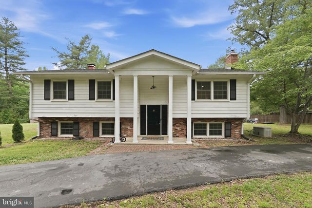 9375 WESTFIELD DR, White Plains, MD 20695