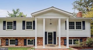 9375 WESTFIELD DR, White Plains, MD 20695