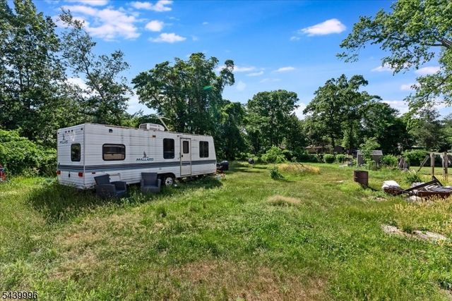 1762 W 5Th St, Piscataway Twp., NJ 08854