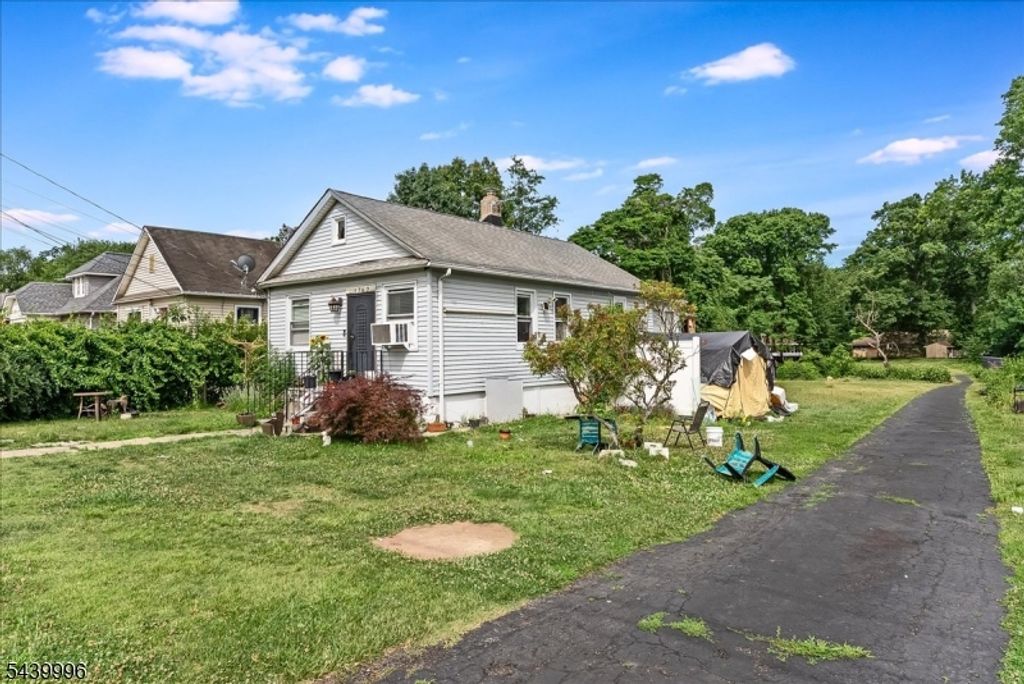 1762 W 5Th St, Piscataway Twp., NJ 08854 — photo 2