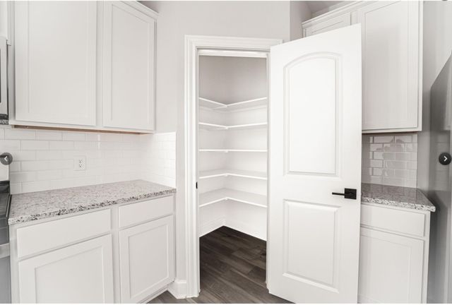 905 Calhoun Drive, Anna, TX 75409